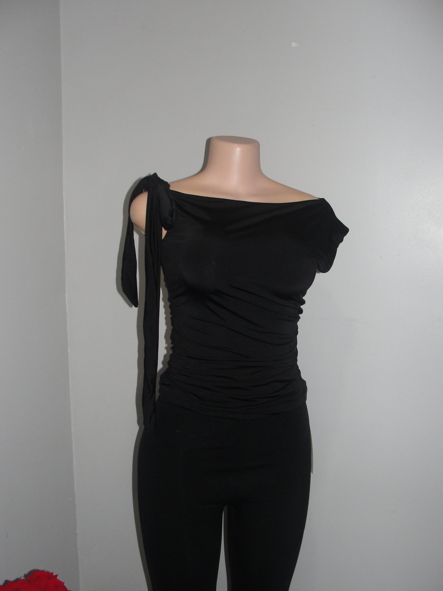 Side Bow Tie Top *Black*