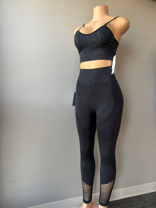 Conjunto de gimnasia lavado